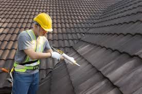 Fast & Reliable Emergency Roof Repairs in Menominee, MI